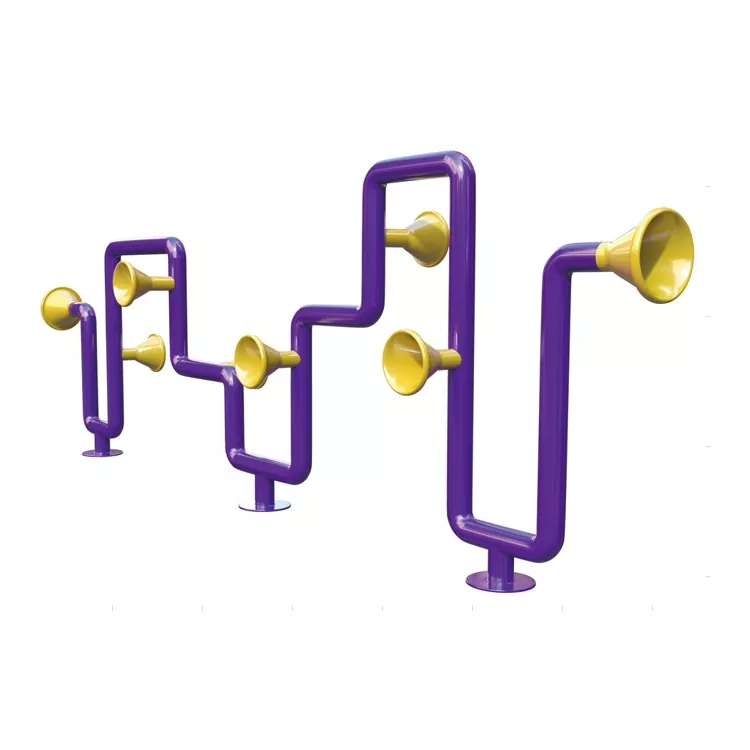 Tiub bercakap di luar taman permainan sonik