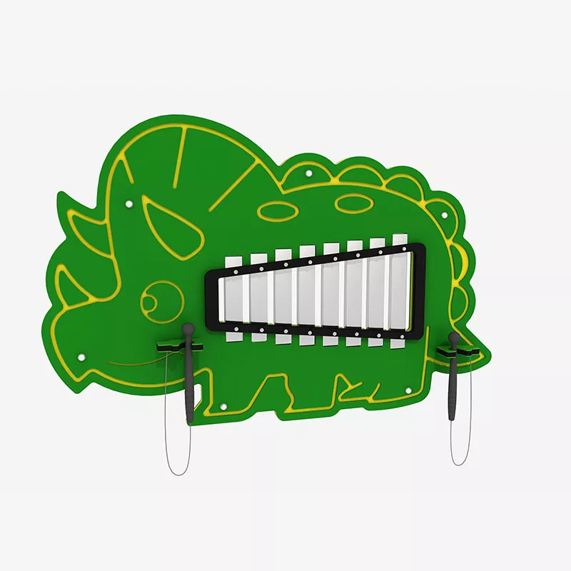 Muzik perkusi luaran naga segitiga